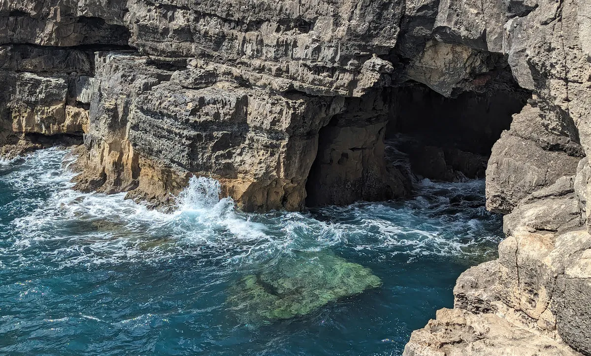 How to walk to Boca do Inferno: A Step-by-Step Cascais Guide