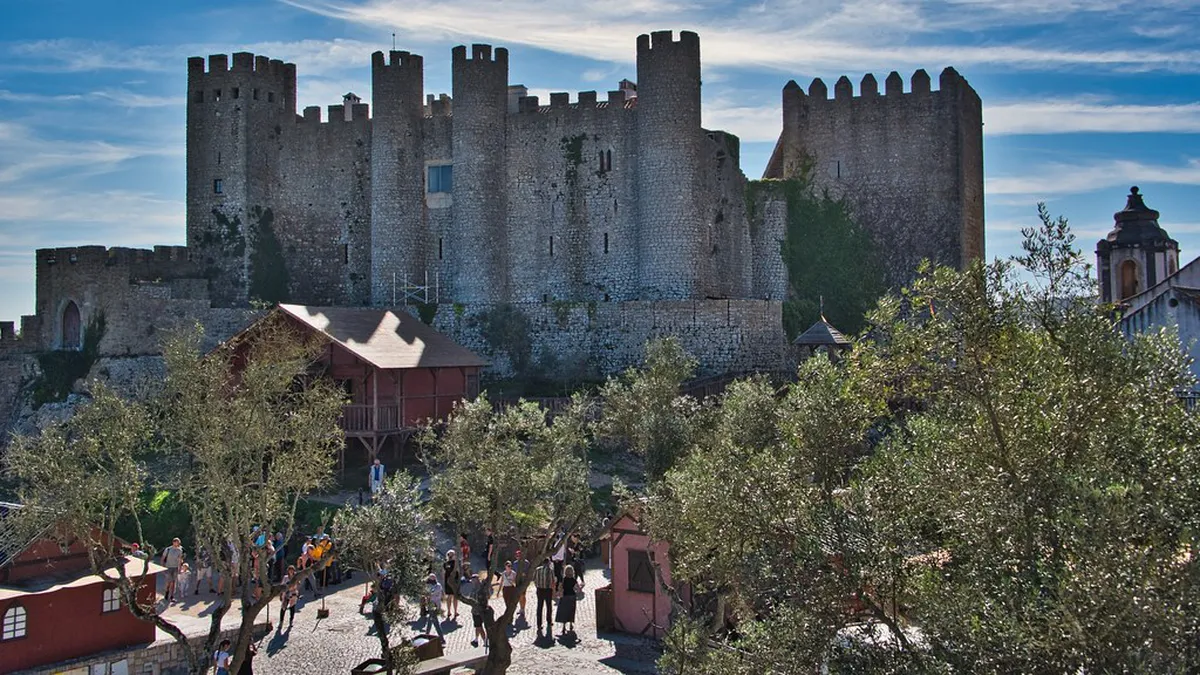 How to Walk Óbidos Castle Walls: The Ultimate Guide