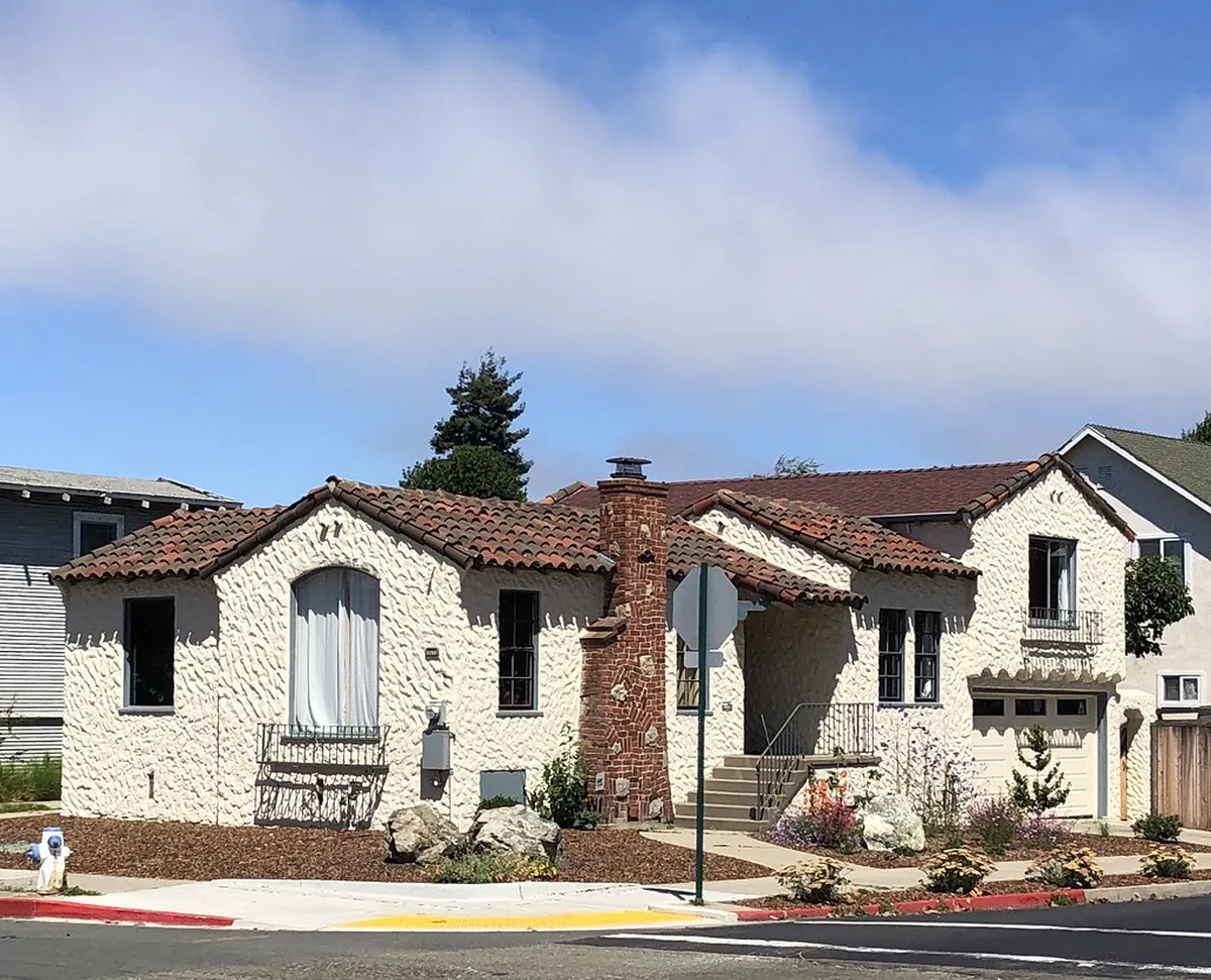 1-Day Walking Route to Santa Luzia Village: A Complete Guide