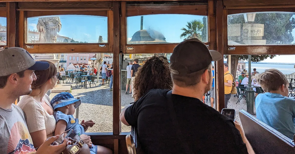 Using the Santa Luzia Funicular: 10 Top Things to See